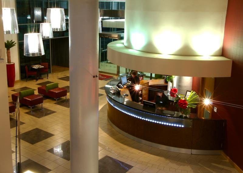 The Place Aparthotel Manchester Exterior photo