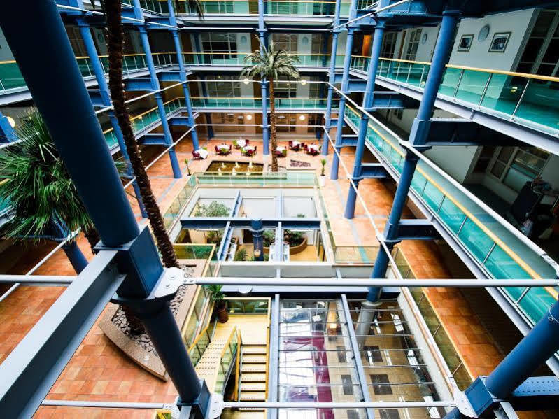The Place Aparthotel Manchester Exterior photo